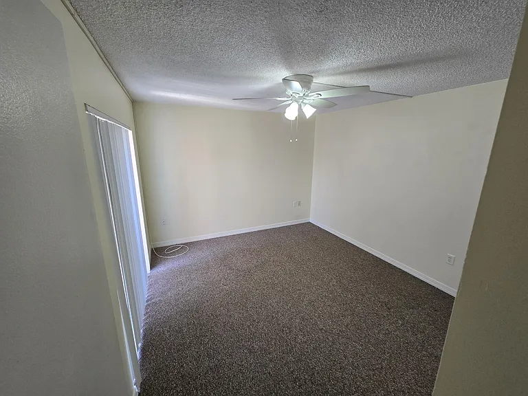 3232 Meridian Way N #B — Photo 11