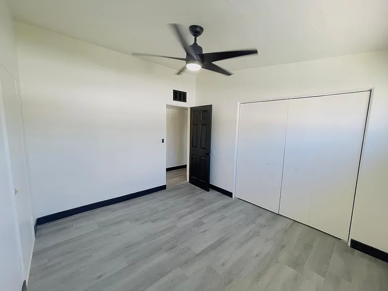2317 Santa Rita Dr #4 — Photo 22