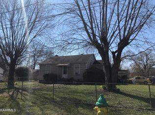 401 NW Clifton Rd, Knoxville, TN 37921