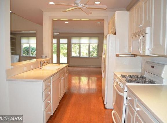5th image of 28846 Jasper Ln