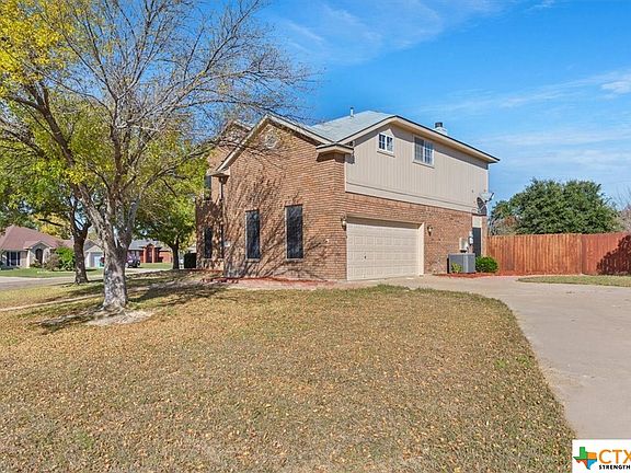 4th image of 2508 Creek Dr