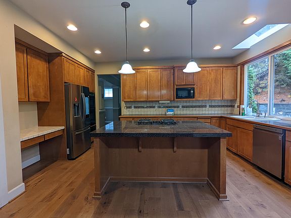 3rd image of 15182 SE 54th Pl