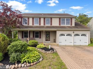 146 W Holly Ln, Tuckerton, NJ 08087