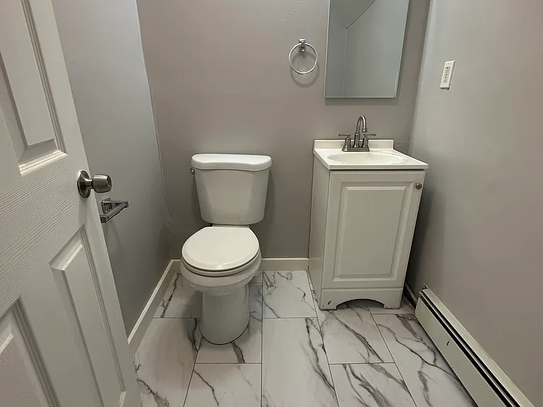 94 W Main St #7 — Photo 7
