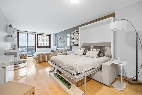 Rented by Highline Residential | media 30