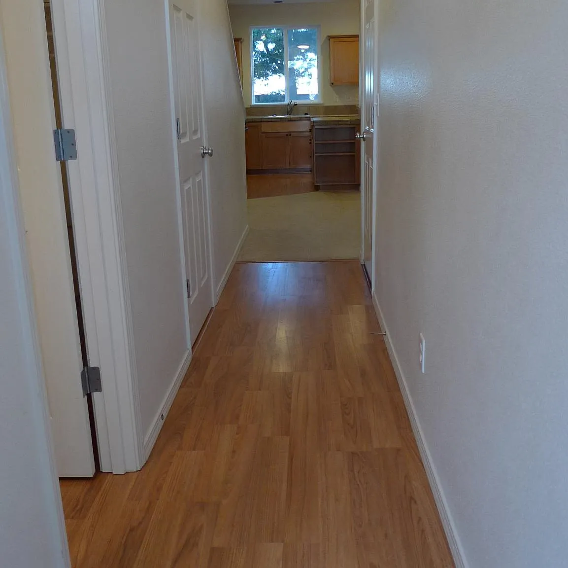 3 bed, 2.5 bath, 1500 sqft, $2,595 — Photo 2
