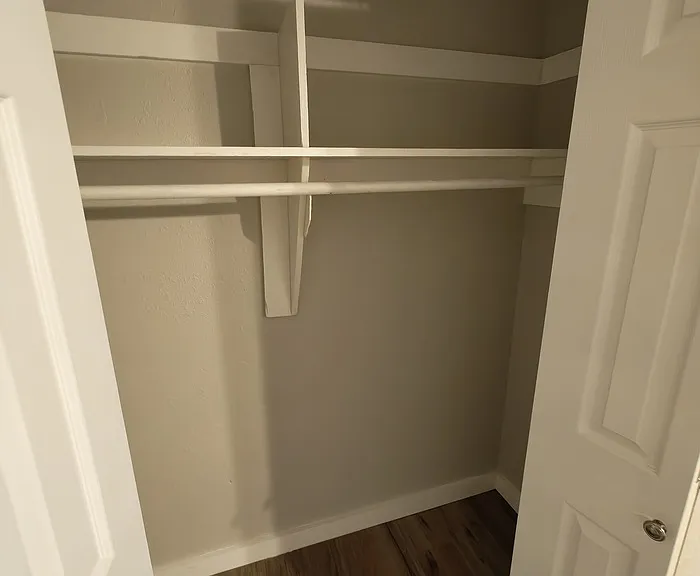 2404 Northtown Ct — Photo 15