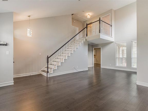 5th image of 2723 Pinery Ln