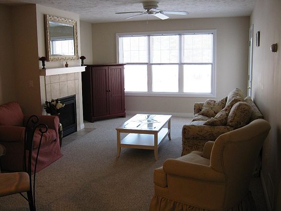 4th image of 09545-5 Summerhouse Dr