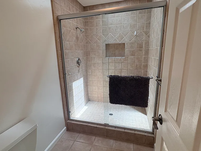 579 S Sierra Ave #18 — Photo 19