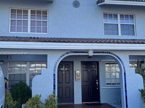 5th image of 6990 NW 173rd Dr APT 2002