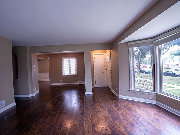 5th image of 10020 Schiller Blvd