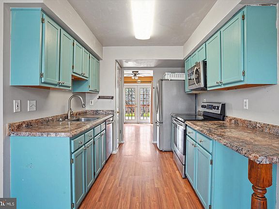 3rd image of 1840 Bramble Brook Ln