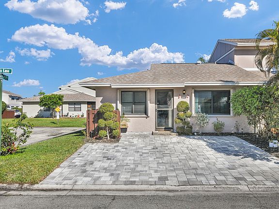 4th image of 5347 Tennis Lane #5347