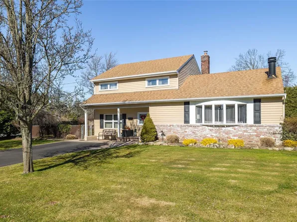 33 Marion Road, Amityville, NY 11701