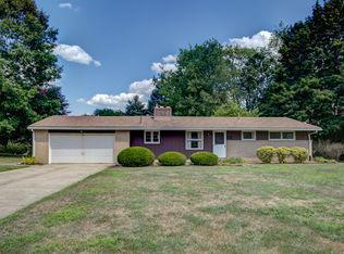 200 Briar Ave NE, North Canton, OH 44720