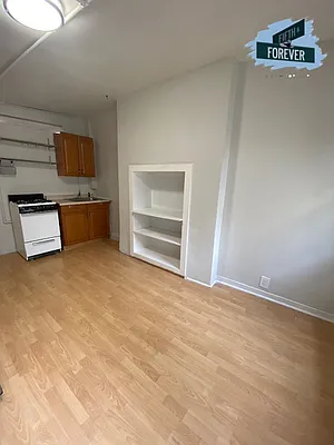 Rented by Fifth & Forever LLC | media 35