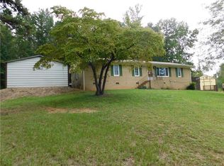 802 Club House Rd, Albemarle, NC 28001