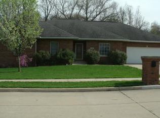 1314 Grace Ln, Boonville, MO 65233