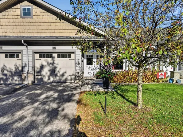 10 Golf Side Ln, Brockville, ON K6V 0B9