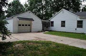 2nd image of 1425 Brim St