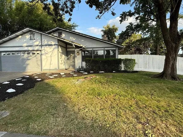 1450 Oak Nob Way, Sacramento, CA 95833