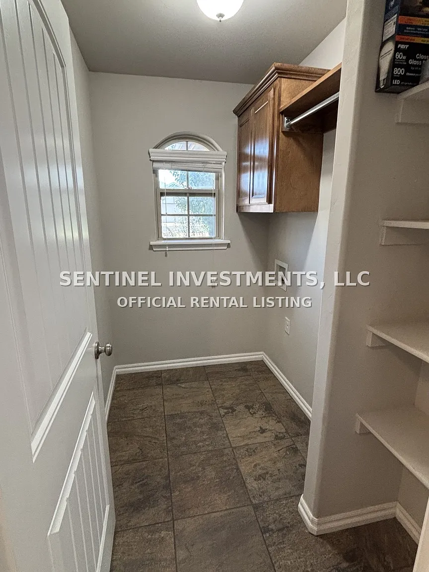 3 bed, 1474 sqft, $1,800 — Photo 4