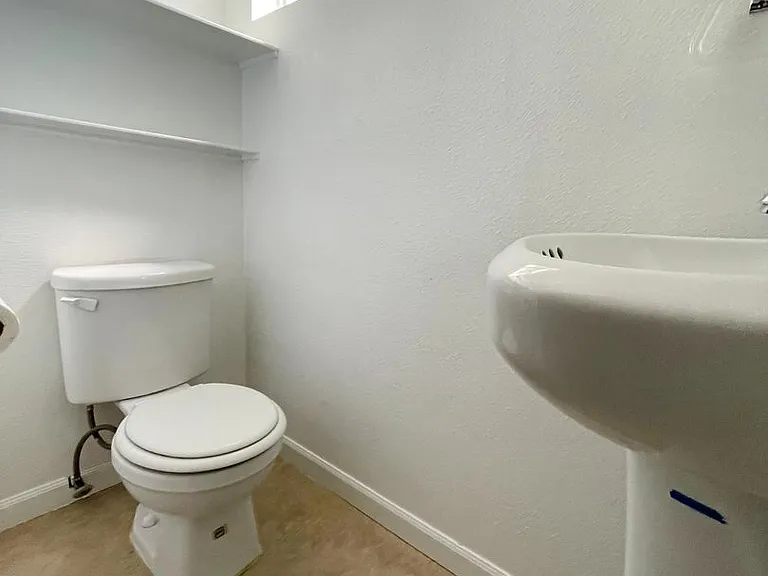 8880 SW Cashmur Ln #A — Photo 13