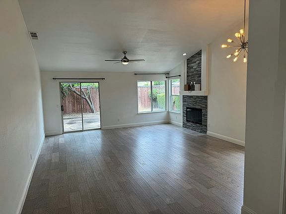 3rd image of 8294 Sunny Creek Way