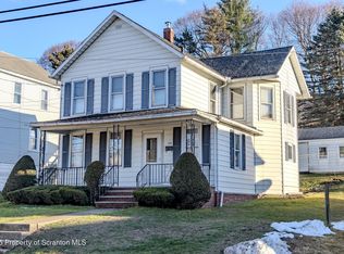 154 Pike St FLOOR 2, Carbondale, PA 18407