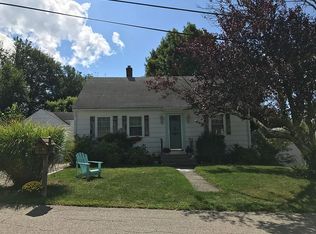 15 Reed St, Tiverton, RI 02878