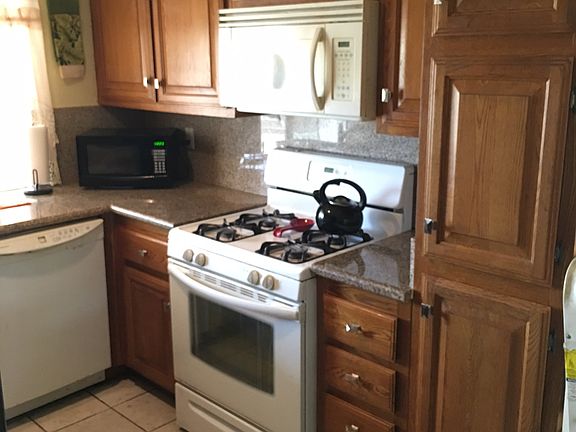 2nd image of 13358 Yuba Pass Dr