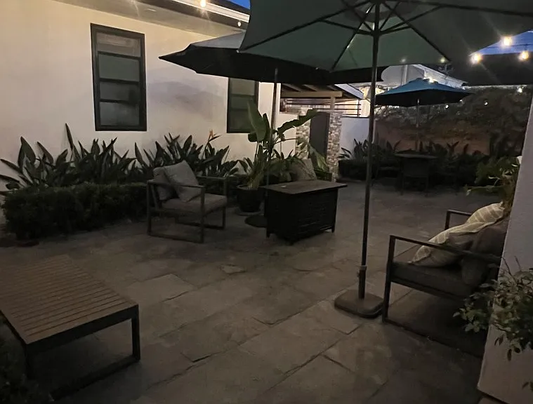 1833 Pomona Ave #B — Photo 16
