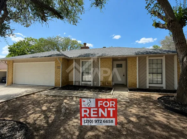 209 High Oak, Universal City, TX 78148
