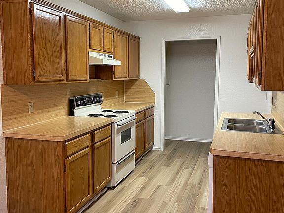 2nd image of 4508 Halyard Ct #4512