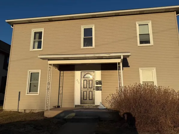 200 Pennsylvania Ave #7, Watsontown, PA 17777