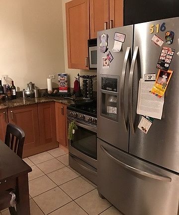 4th image of 4852 S Champlain Ave Unit 3S