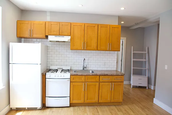 Rented by Lofts and Flats LLC | media 1