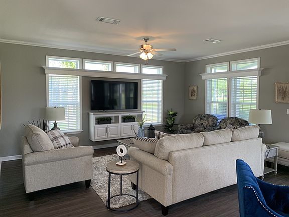 2nd image of 2550 Pier Dr #Klofcf