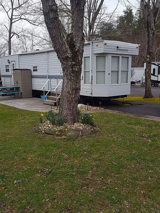 1st image of 284422 Parkway Lot 284