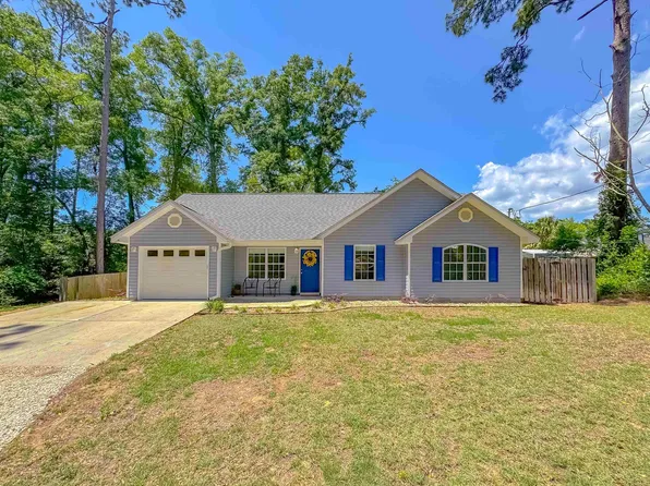 14 Chickat Trl, Crawfordville, FL 32327