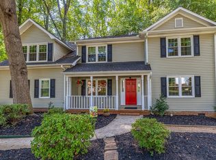 215 E Shefford St, Greer, SC 29650