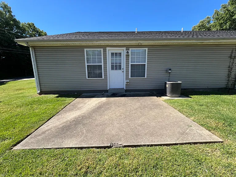 9101 Pembroke Oak Grove Rd #3E — Photo 19