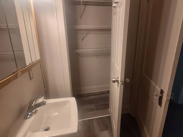 876 Payne Ave #31 — Photo 8