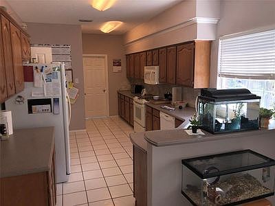2nd image of 7921 Whispering Woods Ln
