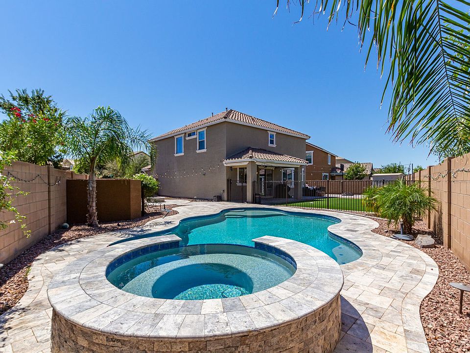 1st image of 21076 E Cherrywood Dr