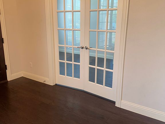 Office or 4th bedroom with closet and window.