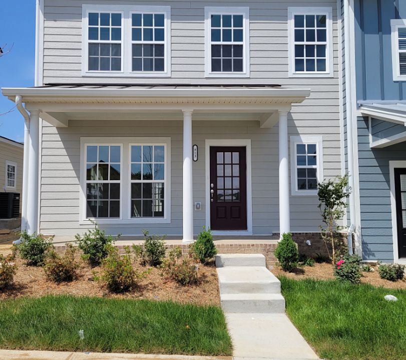 1st image of 813 Goswell Dr Unit 336