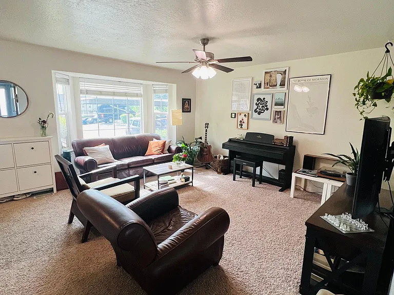 1355 S 1590 E — Photo 7