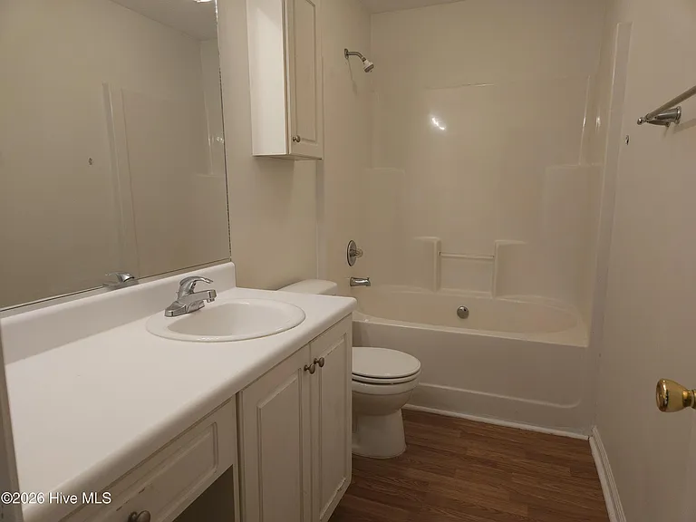 123 Portofino Ln SW — Photo 12